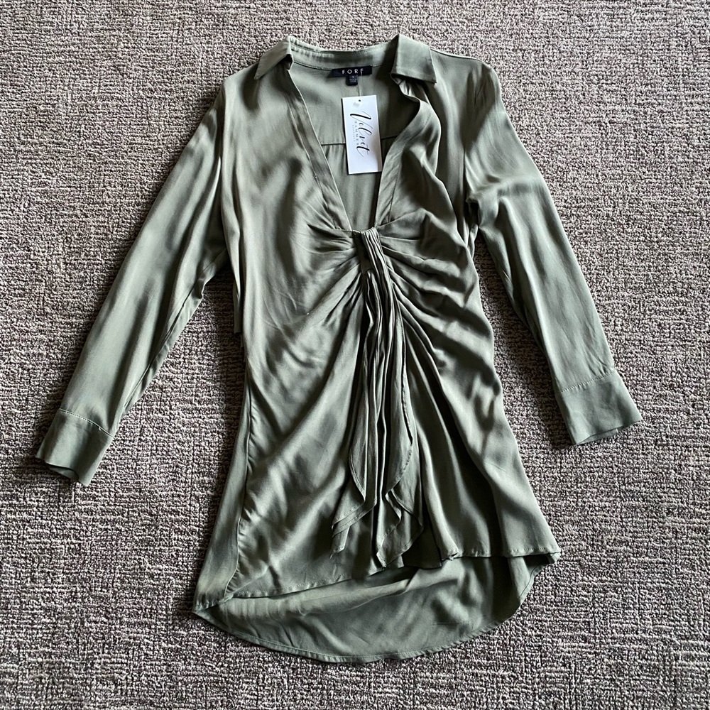 Fore Long sleeve deep front dress
